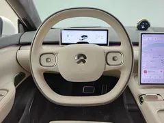 2024 Nio ET7 75kWh Executive, белый — фото 19