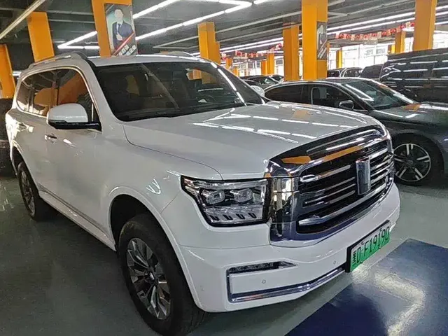 2023 Tank 500 Hi4-T PHEV