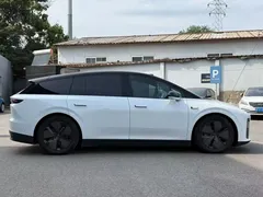 2025 Li Auto i6 2WD Standard, белый — фото 5
