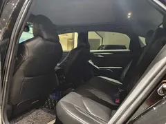 2022 Toyota Avalon Hybrid 2.5L XLE Premium, чёрный — фото 7