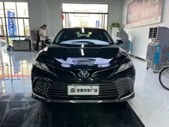 2021 Toyota Camry Hybrid 2.5HG Luxury, чёрный — фото 2
