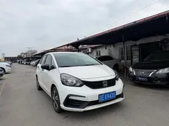 2021 Honda Fit 1.5L CVT, белый — фото 3