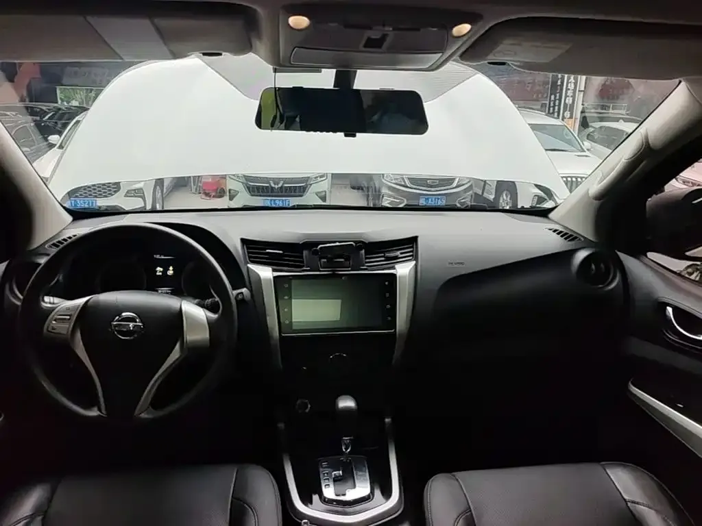 2020 Nissan Terra 2.5L XL Upper 4WD AT Luxury