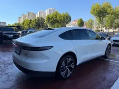 2024 Nio ET7 75kWh Executive, белый — фото 6