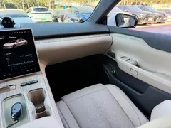 2024 Nio ET7 75kWh Executive, белый — фото 10
