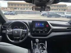 2023 Toyota Crown Kluger 2.5L HEV 4WD Luxury, чёрный — фото 6