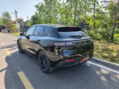 2024 Aito M5 EREV Max RS 4WD ADAS, чёрный — фото 4