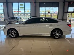 2018 Honda Accord 2.0L Hybrid China VI, белый — фото 14