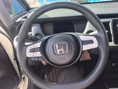 2021 Honda Fit 1.5L CVT, белый — фото 15