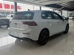 2023 Volkswagen Golf 280TSI DSG R-Line, белый — фото 6