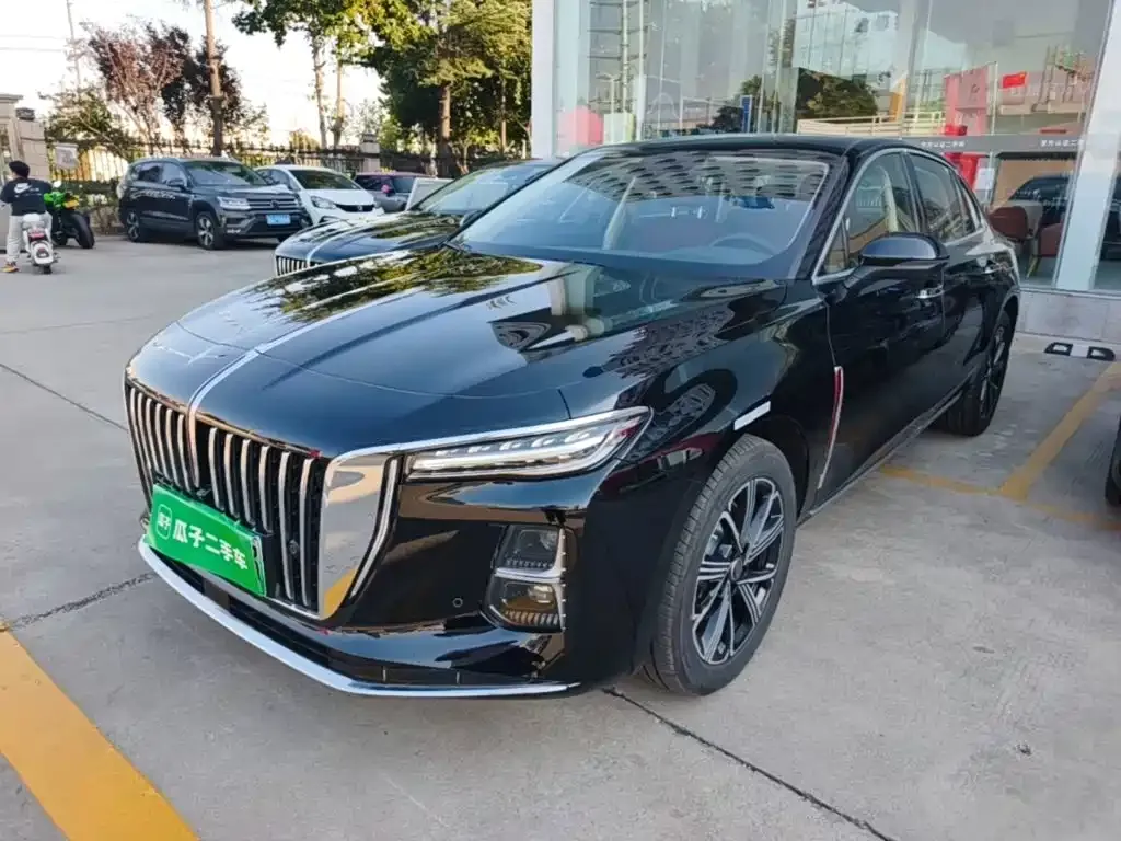 2025 Hongqi H5 PHEV 130
