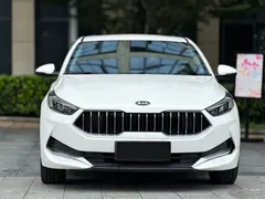 2019 Kia Cerato 1.5L CVT, белый — фото 2