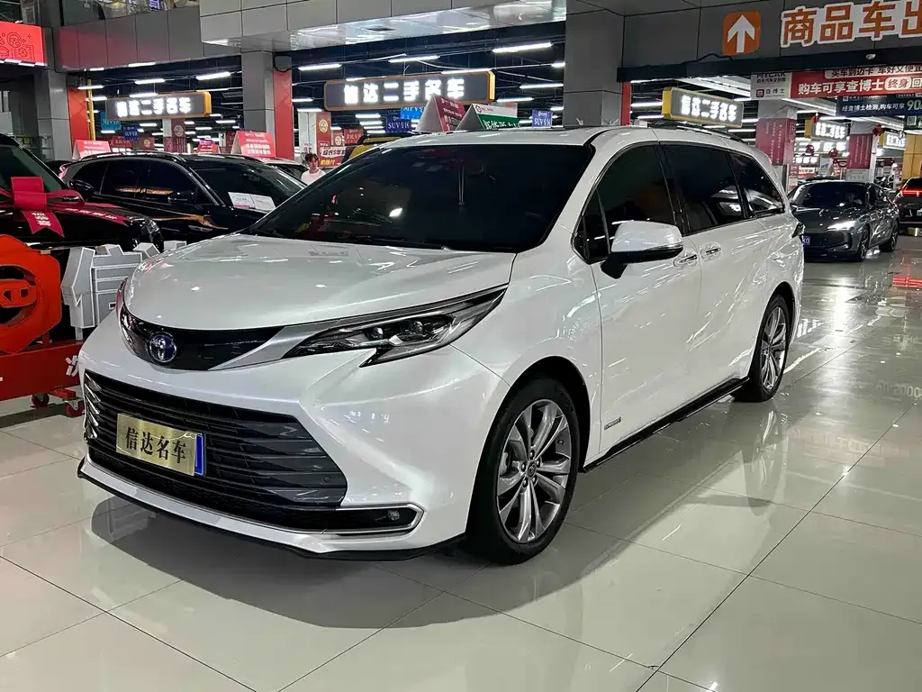 2021 Toyota Sienna 2.5L Hybrid Premium