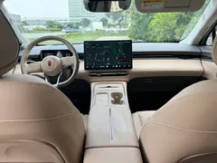 2026 Hongqi H7 PHEV 210 4WD — фото 15