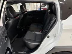 2022 Toyota Yaris L Zhixuan X 1.5L CVT Luxury Plus, белый — фото 17