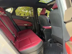 2022 Lexus NX 400h+ PHEV, белый — фото 11