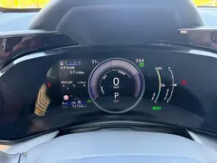 2022 Lexus NX 400h+ PHEV, белый — фото 13