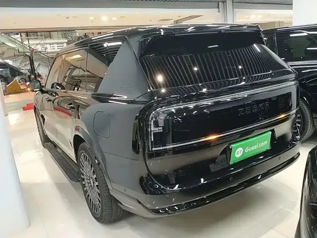 2025 Zeekr 9X Ultra 70kWh 6-seat