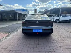 2022 Changan UNI-V 1.5T Premium — фото 7