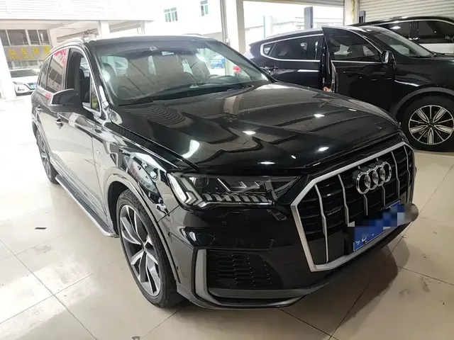 2020 Audi Q7 55 TFSI quattro S line Sport
