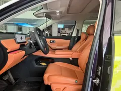 2024 Leapmotor C16 EREV 200 Premium, белый — фото 4