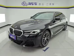 2022 BMW 5 Series 530Li M Sport Package, чёрный — фото 1