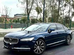 2023 Volvo S90, синий — фото 1