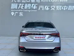 2019 Toyota Avalon 2.0L XLE Premium — фото 3