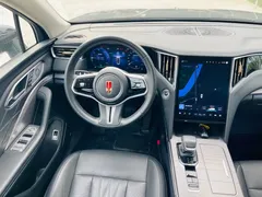 2024 Hongqi HS7 2.0T PHEV 4WD 6, чёрный — фото 12