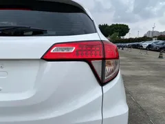 2020 Honda Vezel 1.5L CVT Pioneer, белый — фото 20
