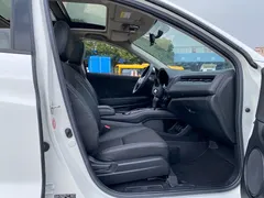 2020 Honda Vezel 1.5L CVT Pioneer, белый — фото 21