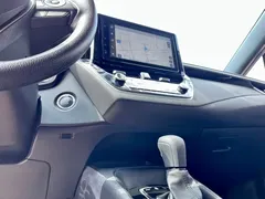2021 Toyota Levin 185T CVT Luxury, белый — фото 15