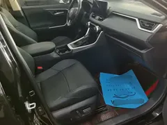 2023 Toyota Wildlander 2.0L CVT 2WD Luxury Plus, чёрный — фото 8