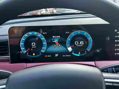 2023 Jetour X70 PLUS 1.5T DCT Ziqiang Pro 5-seat, белый — фото 8