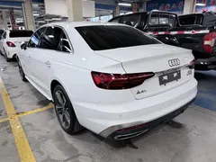 2020 Audi A4L 35 TFSI Fashion Sport, белый — фото 17
