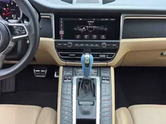 2021 Porsche Macan 2.0T, синий — фото 16