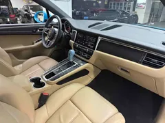 2021 Porsche Macan 2.0T, синий — фото 18