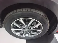 2022 Toyota Yaris L Zhixuan X 1.5L CVT Luxury Plus — фото 6