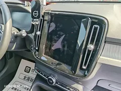 2021 Volvo XC40 4WD Luxury, белый — фото 8