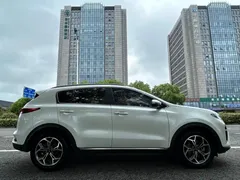 2019 Kia Sportage 1.6T AT 2WD Luxury, белый — фото 4