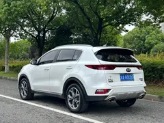 2019 Kia Sportage 1.6T AT 2WD Luxury, белый — фото 6