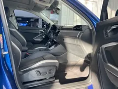2021 Audi Q3 35 TFSI Sport, синий — фото 10