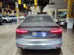 2022 Audi A4L 40 TFSI Luxury Sport — фото 4