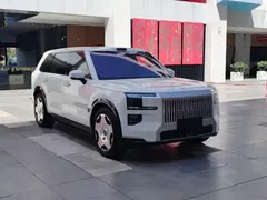 2025 Zeekr 9X Hyper 70kWh 6-seat, белый — фото 3