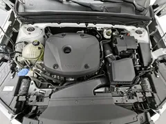 2021 Volvo XC40 4WD Fashion, белый — фото 6