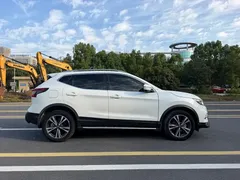 2021 Nissan Qashqai 2.0L CVT Luxury, белый — фото 3