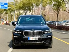 2022 BMW X5 M Sport Package, чёрный — фото 2