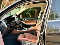 2022 BMW X5 M Sport Package, чёрный — фото 5
