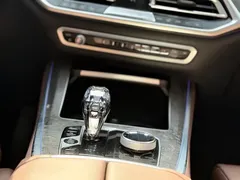 2022 BMW X5 M Sport Package, чёрный — фото 10