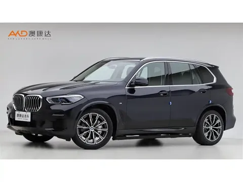 2022 BMW X5 40i 3.0T xDrive M Sport Package